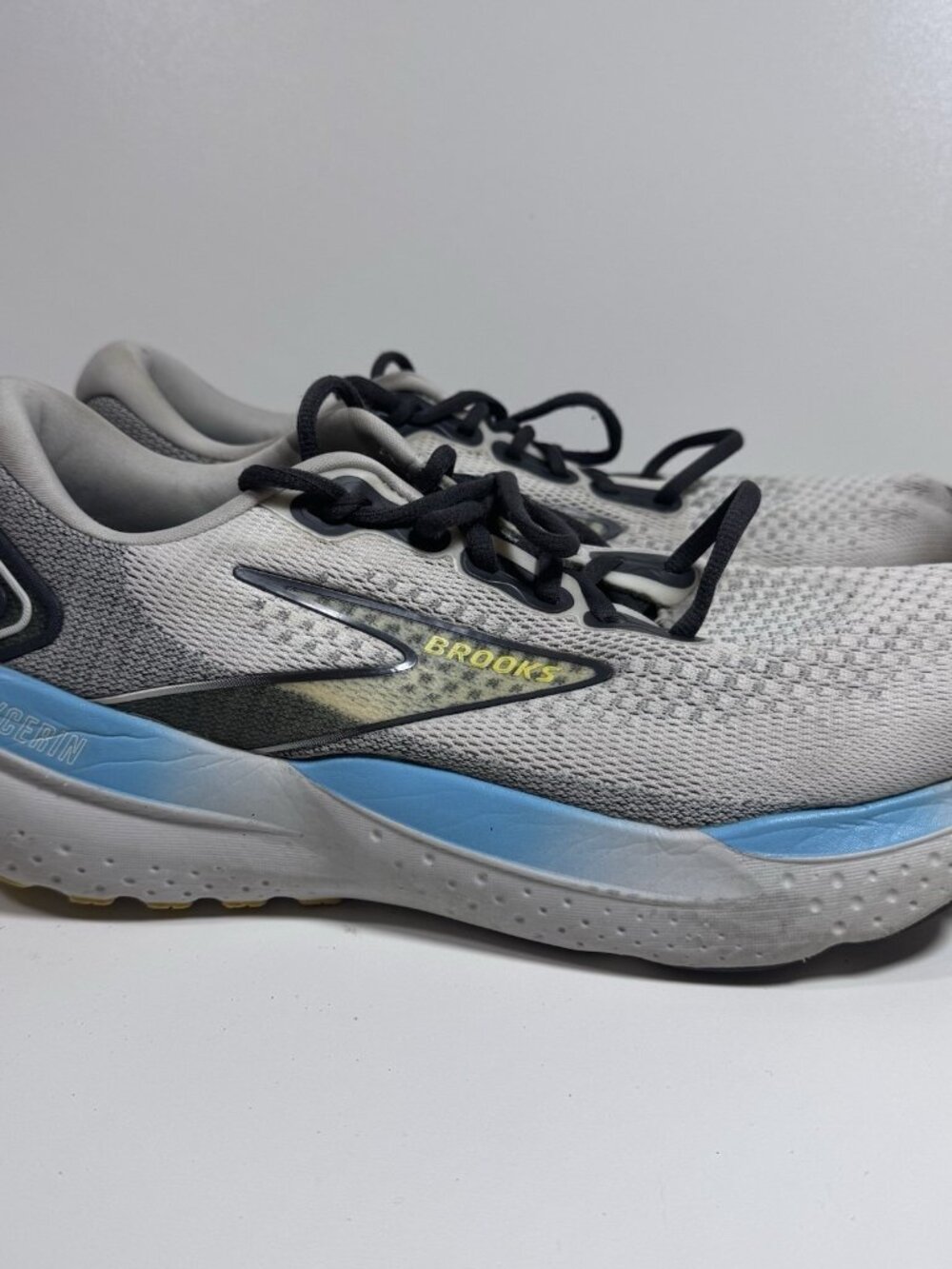 Brooks Glycerin GTS 21 Mens Running Shoes White Grey Blue 1104201D184 11 EU 45